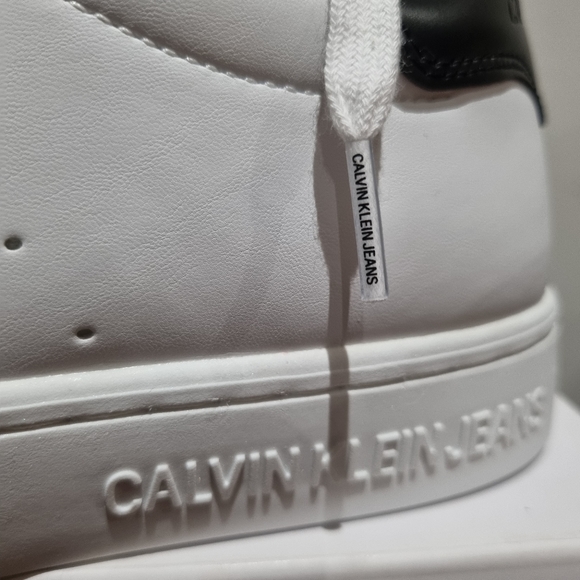 Calvin Klein Men's White Snekaers size 44 (US11) - Picture 5 of 10